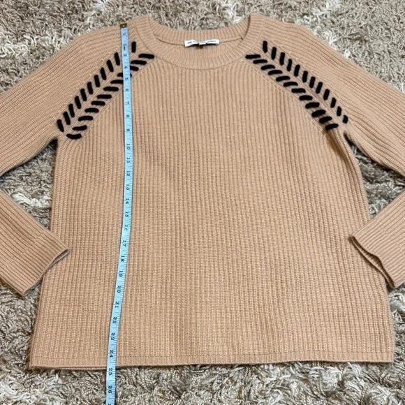 The Cashmere Project Tan Crew Neck Sweater with Black Stitch Accents size Large - Picture 11 of 13